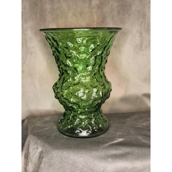 Vintage Green Glass Crinkle Vase - Picture 1 of 4